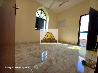 Affordable accommodation in a strategic location in the heart of Al Rashidiya