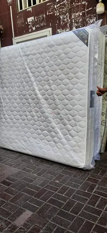 King size mattress 180x200cm.  Same day delivery available