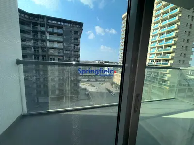 Elegant 1BR | Fully Furnished | Arjan