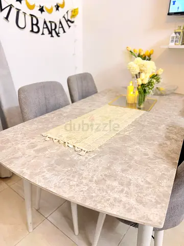 Dinning Table