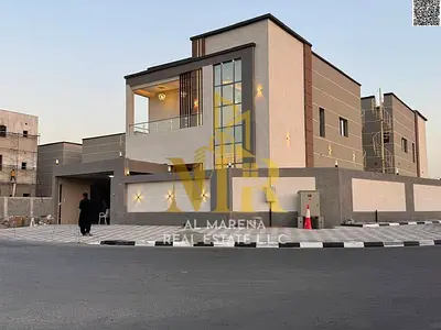 Villa in Al Rawda, near the mosque and Sheikh Ammar Street, with central air conditioning included, in one of Ajman's most prestigious areas. Freehold