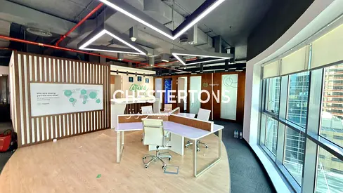 FIITED OFFICE | PRIME AREA | VACANT