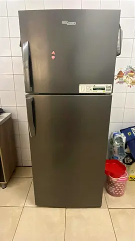 Double-door refrigerator (top freezer) in good working condition