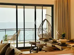 Chic | Beachfront Zone | Great Value