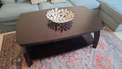 Solid Wood Coffee Table  Bought from Home Center Was Dhs 650  Selling Dhs 200