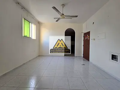 فرصة مميزة لاستئجار استوديو في منطقة الروضة 2 بعجمان، يقع على شارع المدينة المنورة  بجوار ليالي بيروت