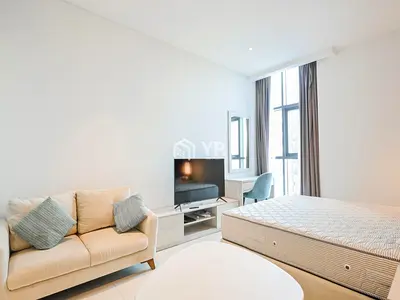 Multiple Cheques I Direct Beach Access | Furnished