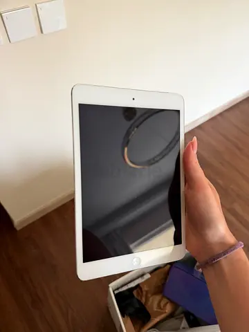 Apple iPad mini 2 2013 silver/white 64 Gb — good working condition, Wi‑Fi model