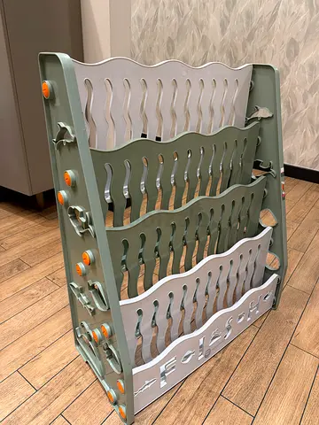 Books shelf for kids room