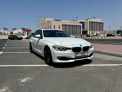 BMW 3-Series 320i 2015 GCC Specs - Well Maintained