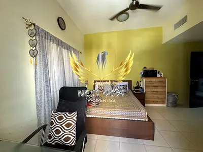 CLOSE TO LULU 1 BEDROOM FOR SALE