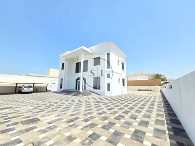 Brand New Luxury Villa with Spacious Layout