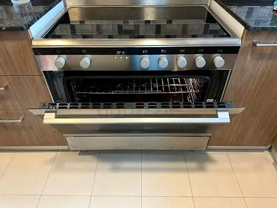 Stainless Steel Electric Range with Oven - Good Condition