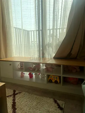 Low TV Entertainment Unit with Wood Top and White Shelves