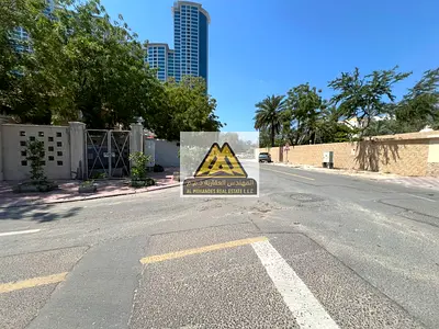 Luxury Corner Villa for Sale | 3BR | Prime Corniche Location | Second Plot from Corniche | 7,204 Sqft Plot