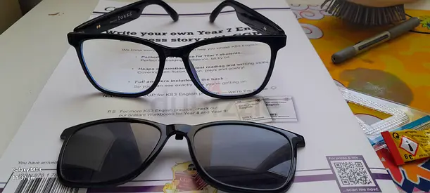 Smart glasses