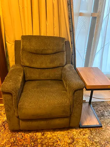 Comfortable Single Recliner Armchair in Olive Green