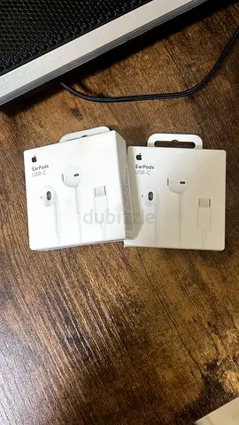 Apple EarPods with USB-C connector (new, boxed) - 2 pcs