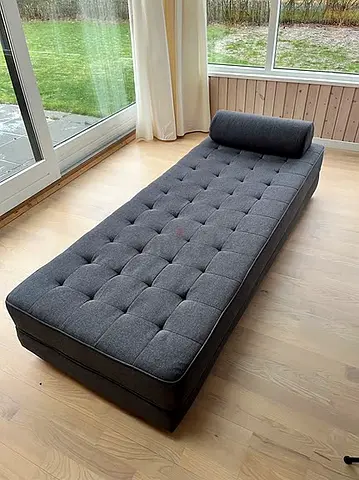 Grey Tufted Daybed / Chaise Lounge with Headroll - Good Condition