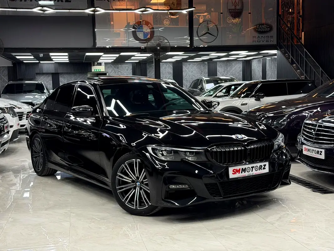 BMW 3-Series 2020 — photo 1 of 16