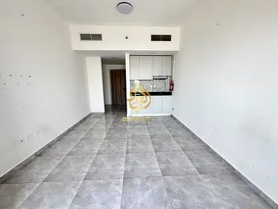 One Month Free New Studio apartment available!