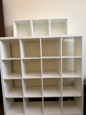 White 20-Cube Storage Shelf Unit - Good Condition
