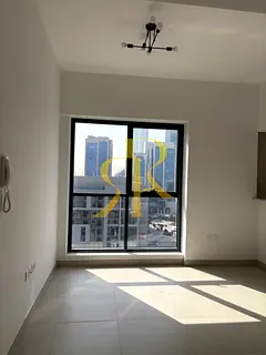 CORNER 1BHK | HIGH FLOOR | 2 BATHS | SPACIOUS LAYOUT | JUMEIRAH GARDEN CITY