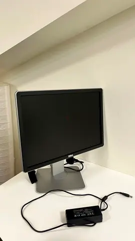 PC Monitors - Set of 4