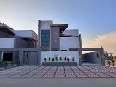 A villa consisting of five master bedrooms in Al-Haliou 2, super deluxe finishing, first occupancy,