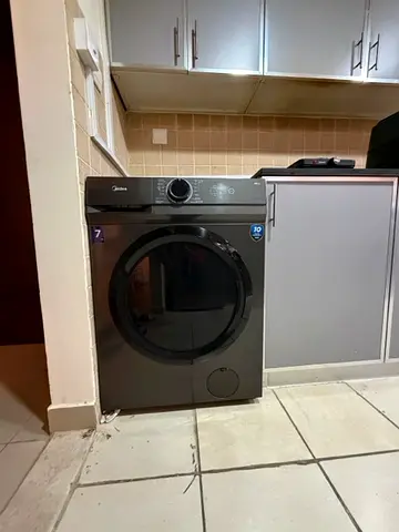 Midea Front Load Washer-Dryer Combo - Excellent Condition