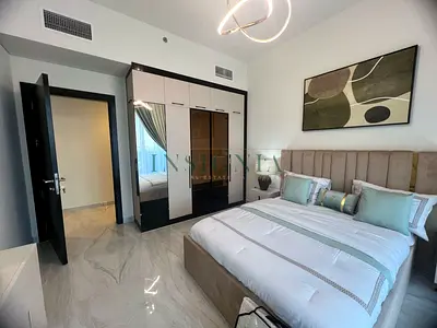 Modern Fully Furnished Available on June 1- Spacious
