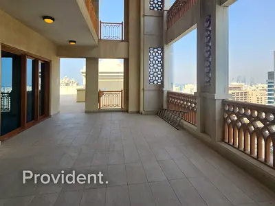 Penthouse | Vacant Now | Breathtaking Sea Views