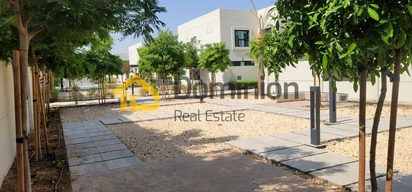 5Bedroom Freehold Corner Ready 4500sqft spacious Solar powered Villa
