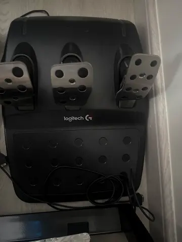 Logitech G29 Racing Wheel