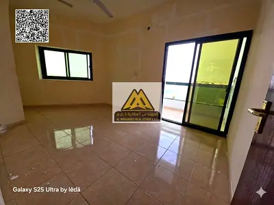 Balcony with a stunning view | Open creek view | 2 bathrooms | Prime location directly opposite the fish market