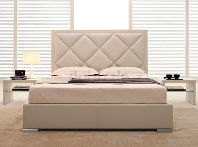 Beige Upholstered King Bed with Diamond-Tufted Headboard