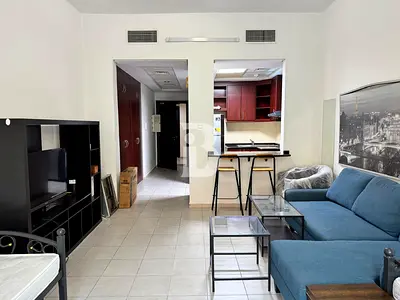 SPACIOUS | FURNISHED | READY TO MOVE IN