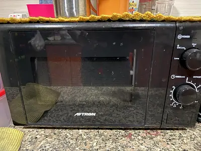AFTRON Microwave Oven – Good Condition