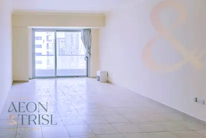 2BHK Marina Heights | Marina View | 3 Min to Metro