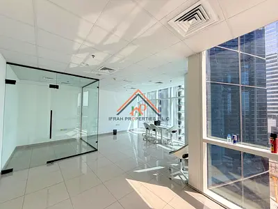 FULLY FITTED | GLASS PARTITION | VACANT