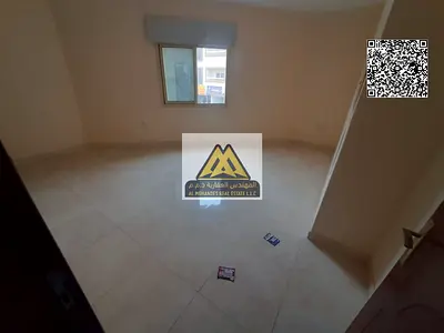 A studio apartment in Al-Aliya, with a good size, includes split air conditioning, a semi-separate kitchen, and a prime location close to all services