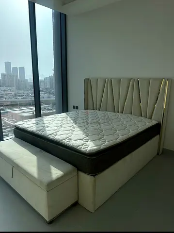 Queen bed with mattress