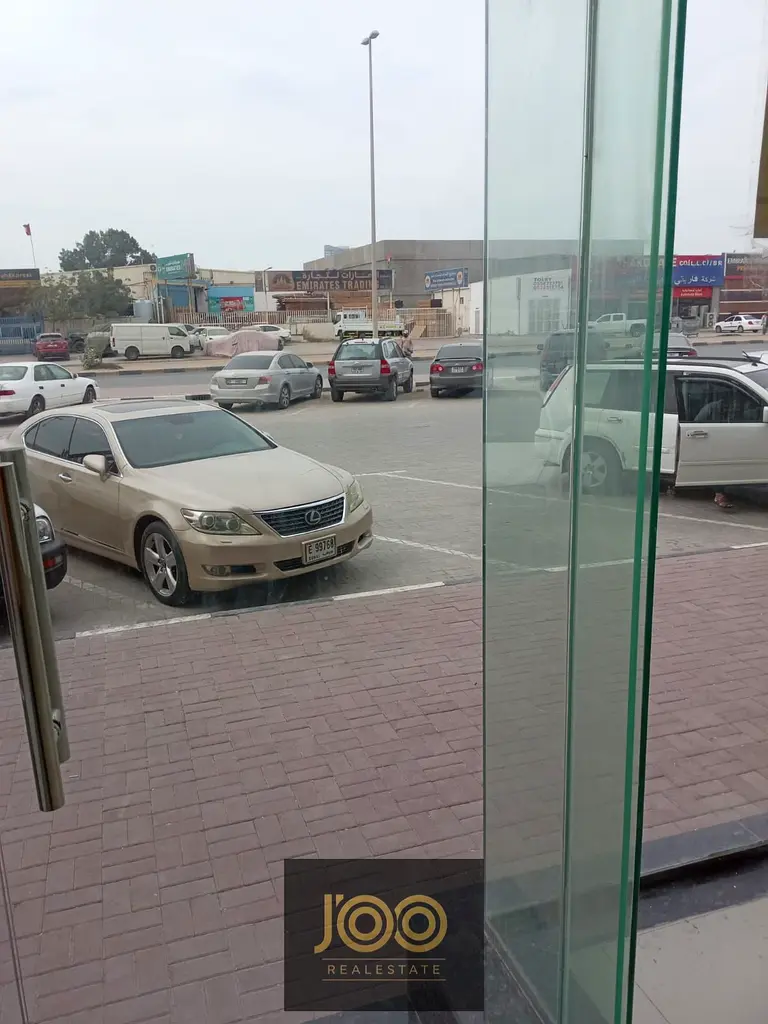 gallery-image