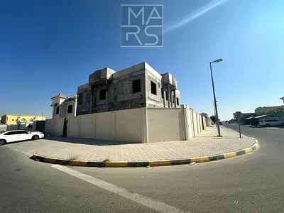 فيلا للبيع تحت الإنشاء في منطقة الحوشي بموقع مميز وهادئ.