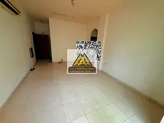 One-bedroom apartment with a living room, excellent size, prime location, at an amazing price.