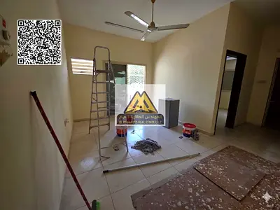 Balcony with an open view | No air conditioning (AC is the tenant's responsibility) | 2 bathrooms in the apartment | Ground floor apartment | Easy acc