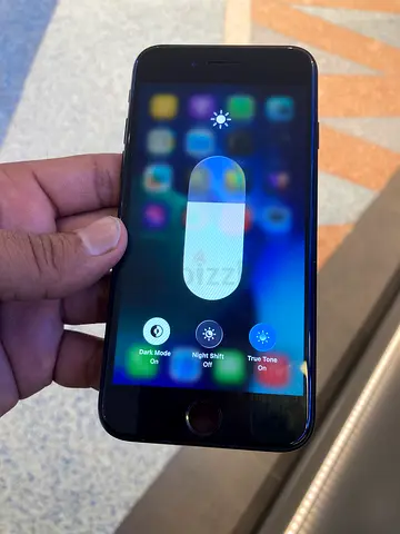 Mobile phone se 2nd generation Simlock iOS 26.1