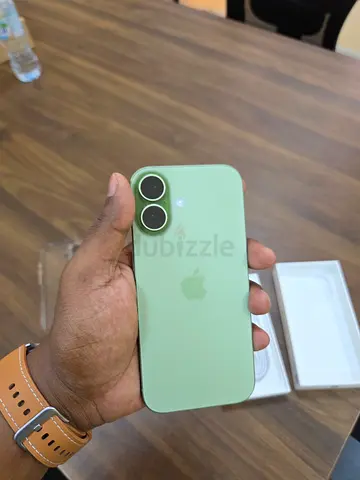 Apple iPhone 17 Green - Excellent Condition - 2 months Old, With Box and with Beats Neckband