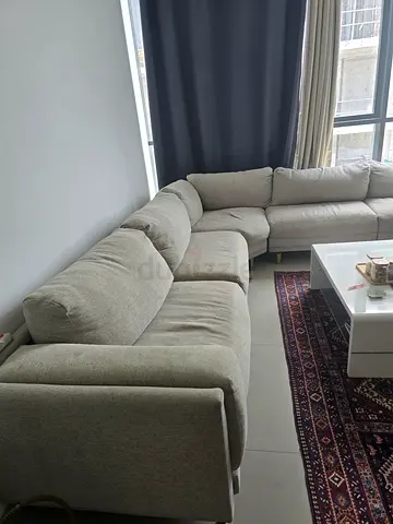Light gray L-shaped fabric sectional sofa - good condition 7person