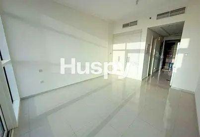 Vacant | High Floor | Open Views
